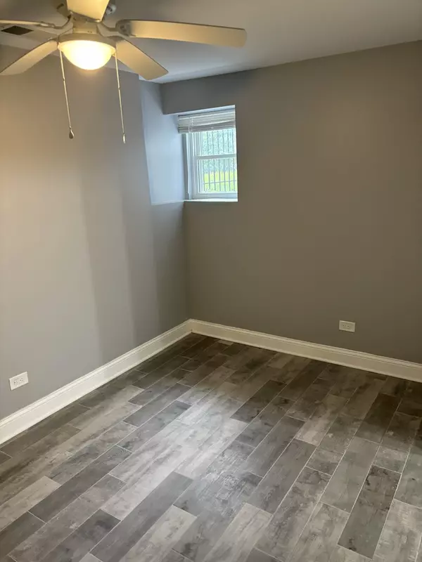 Chicago, IL 60623,1611 S Trumbull AVE #G