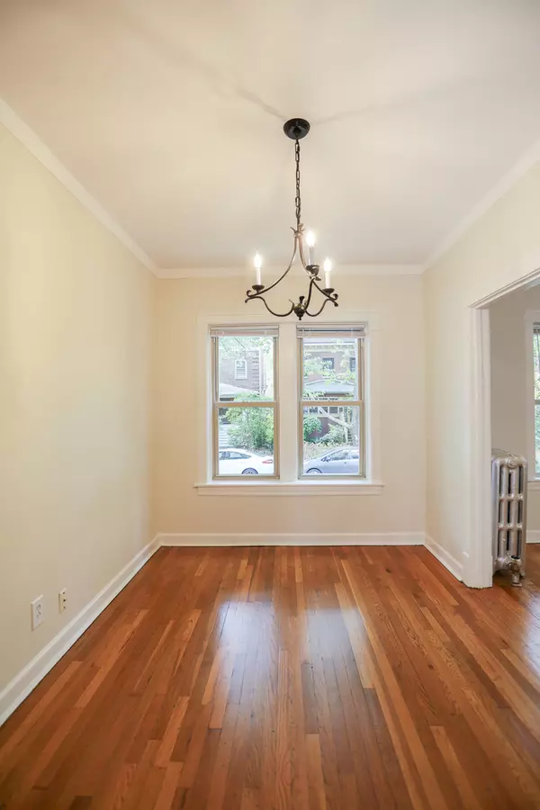 Chicago, IL 60640,5551 N Magnolia AVE #1W