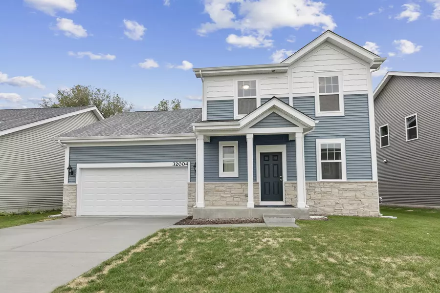 32004 Savannah DR, Lakemoor, IL 60051