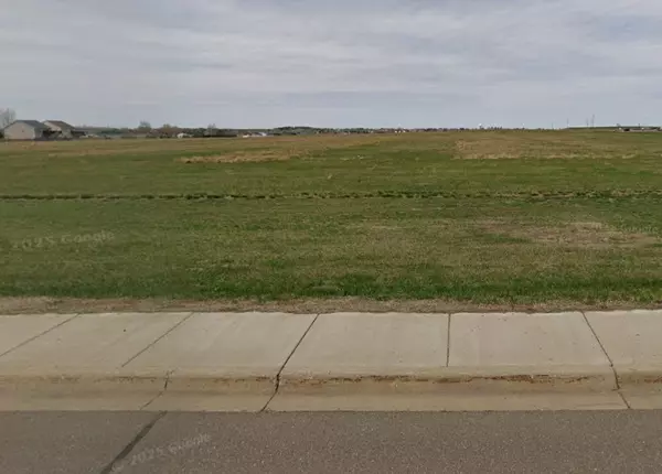 Dickinson, ND 58601,00 Corner of 8th St SE & 6th Ave SE