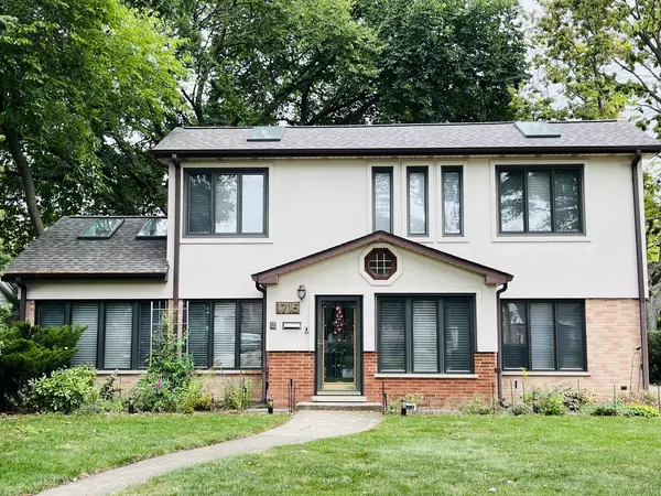 1715 S Greenwood AVE, Park Ridge, IL 60068