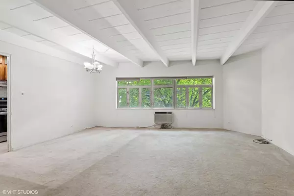 Evanston, IL 60201,1864 Sherman AVE #3SW