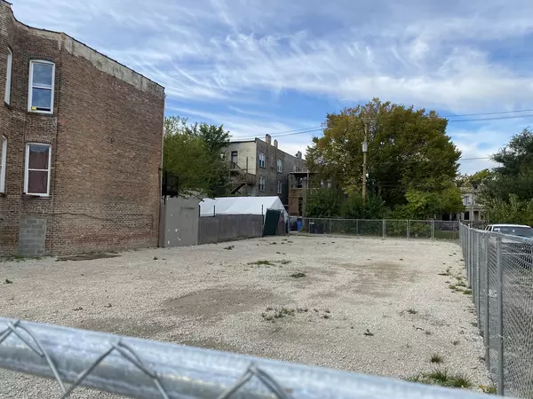 Chicago, IL 60623,1532 S Kedzie AVE