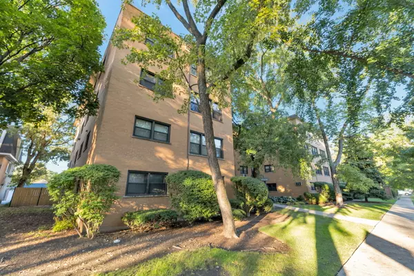 Oak Park, IL 60302,444 Washington BLVD #404