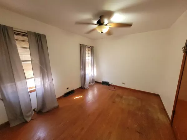 Chicago, IL 60643,1434 W 123rd ST