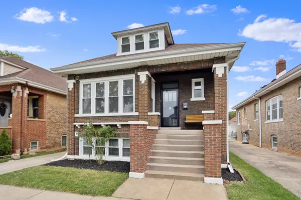 2336 Scoville AVE, Berwyn, IL 60402