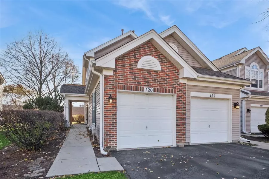 120 N Cathy LN #120, Mount Prospect, IL 60056