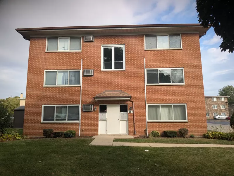 287 8th ST, Wheeling, IL 60090