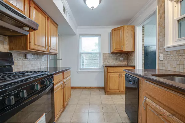 Waukegan, IL 60087,Address not disclosed