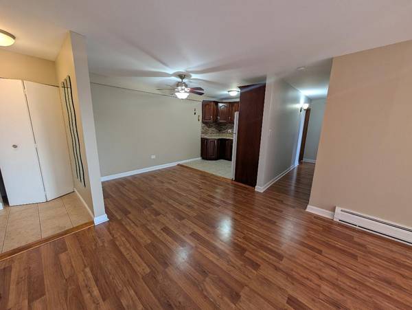 Palos Hills, IL 60465,8556 W 102nd TER #5-315