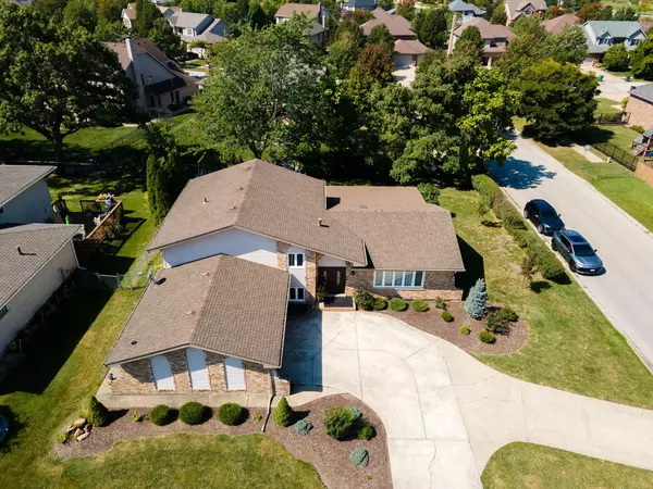 Orland Park, IL 60467,12360 Derby LN