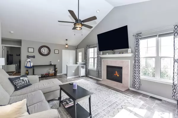 Joliet, IL 60431,4727 Orrefors CT