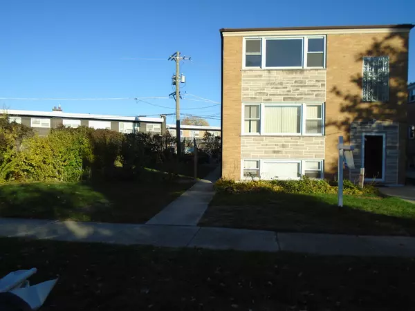 Niles, IL 60714,8037 N Oriole AVE