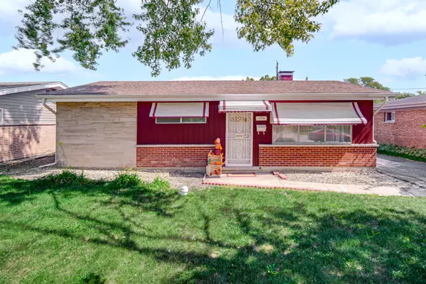 1455 Burnham AVE, Calumet City, IL 60409
