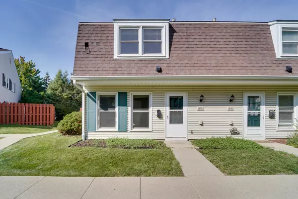 1883 Jamestown CIR, Hoffman Estates, IL 60169