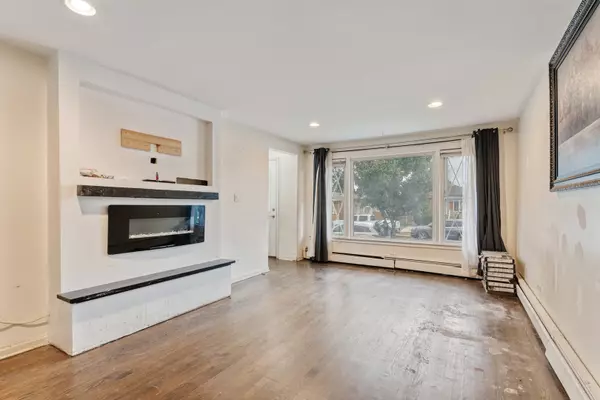 Chicago, IL 60638,6850 W 64th ST