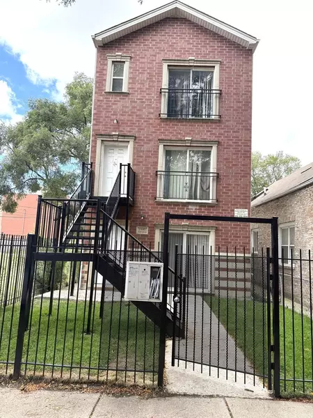 1440 S Kedvale AVE, Chicago, IL 60623