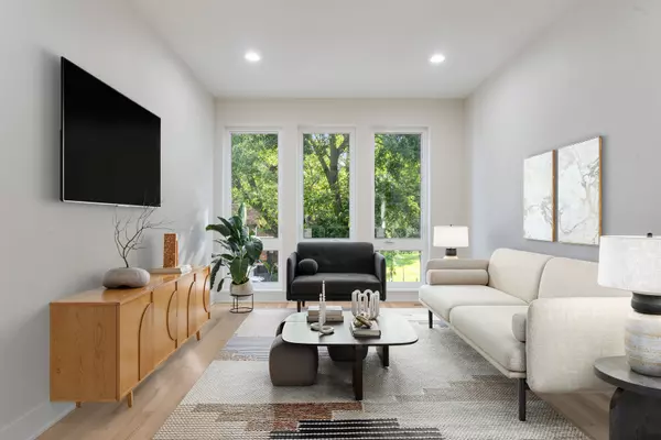 Chicago, IL 60637,6408 S Vernon AVE #2