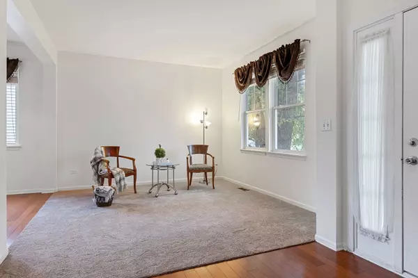 Montgomery, IL 60538,2417 Geneva LN