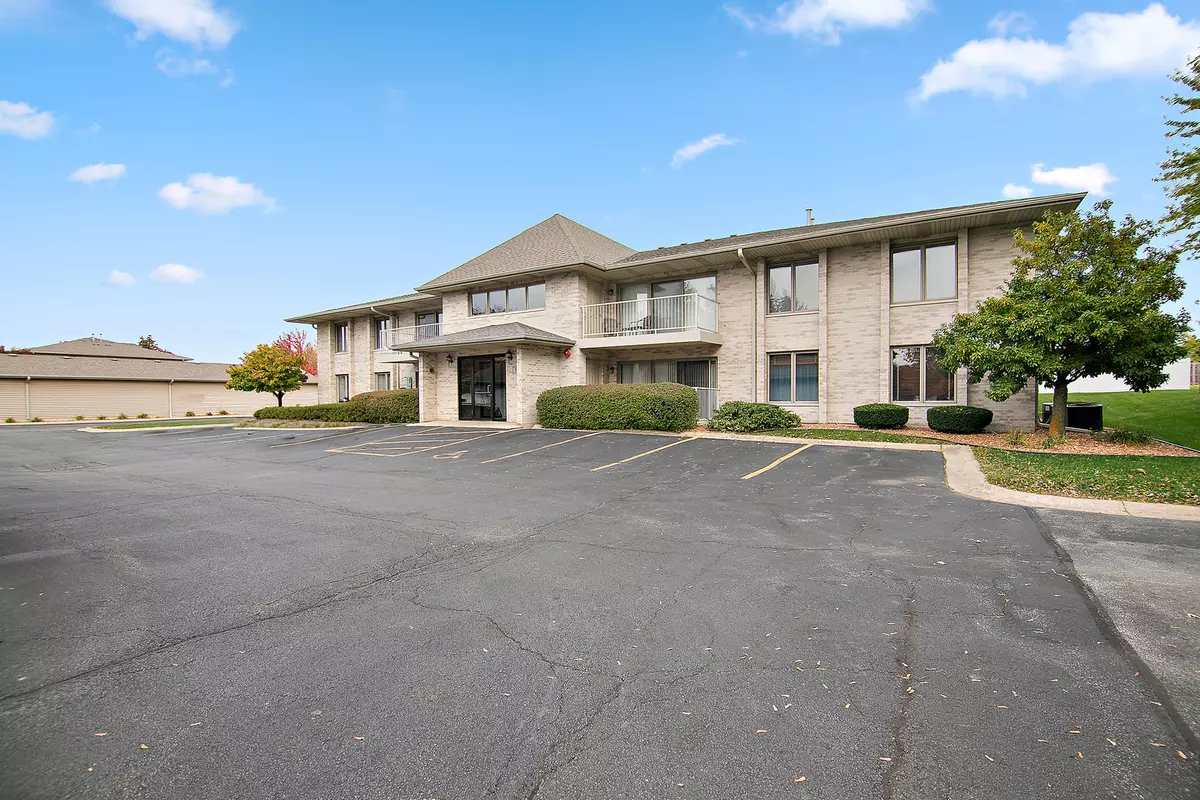 Lockport, IL 60441,1061 Ashley CT S #1A