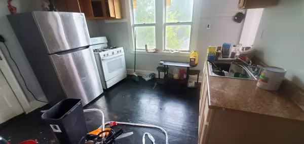 Chicago, IL 60628,Address not disclosed