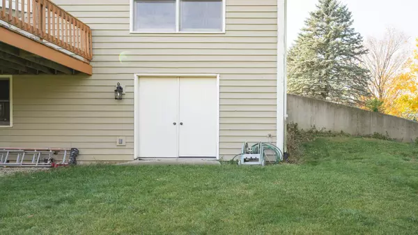 Yorkville, IL 60560,53 Ponderosa DR