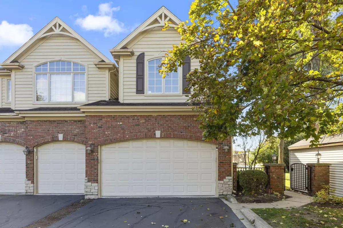 Lisle, IL 60532,1161 Lisle PL