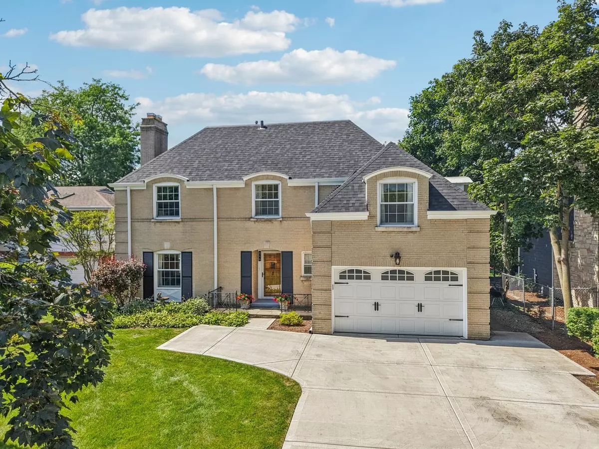Glenview, IL 60025,846 Wagner RD
