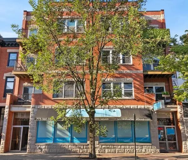 2226 N Lincoln AVE #3A, Chicago, IL 60614