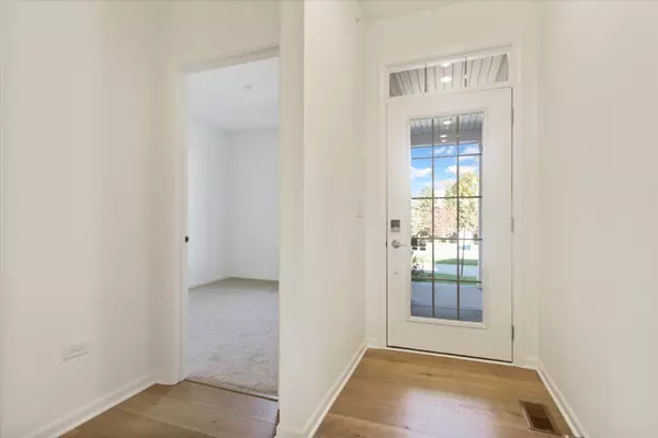 Hawthorn Woods, IL 60047,38 Tournament DR