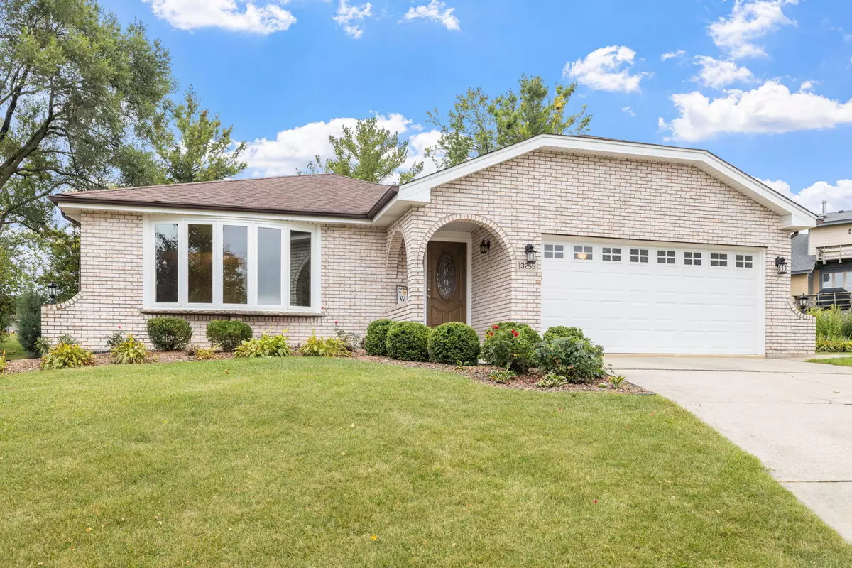 Homer Glen, IL 60491,13255 W Long Run CT
