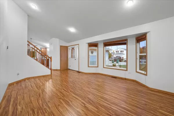 Joliet, IL 60431,1306 Bassett DR