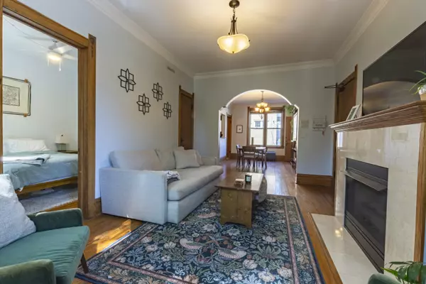 Chicago, IL 60622,2152 W Cortez ST #2W