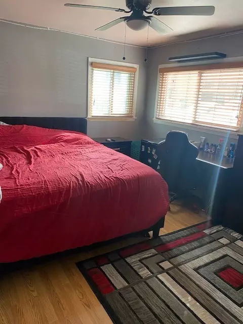 Mundelein, IL 60060,49 N Shaddle AVE