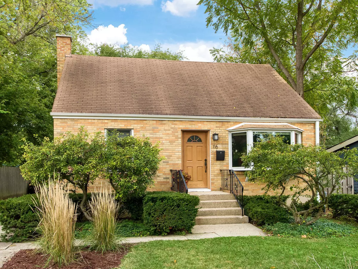 Mundelein, IL 60060,116 N Prairie AVE