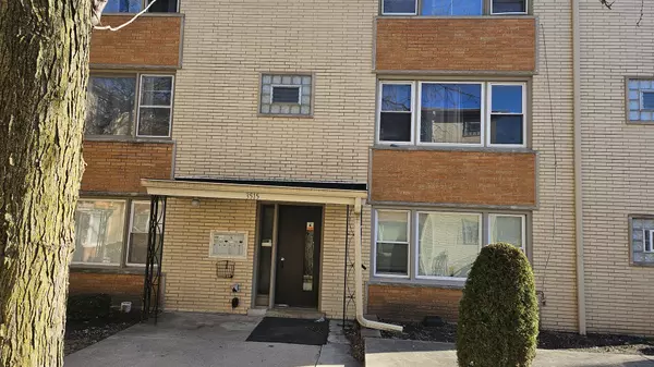 Berwyn, IL 60402,3515 S Harlem AVE #1B