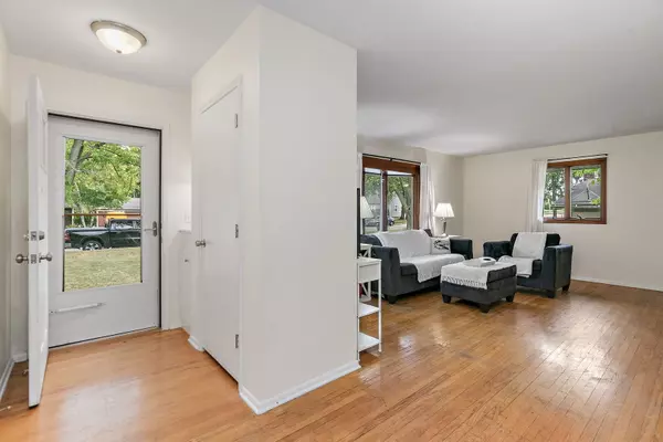 Rockford, IL 61108,1111 Kingsway AVE