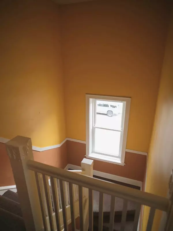 Chicago, IL 60641,3045 N Laramie AVE #2