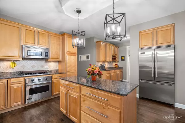 Naperville, IL 60564,3611 Grassmere RD