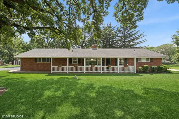Elgin, IL 60120,1301 Little John DR