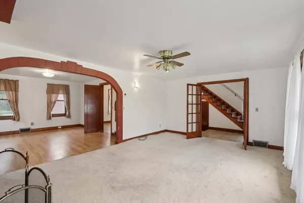 Racine, WI 53402,1533 Kremer AVE