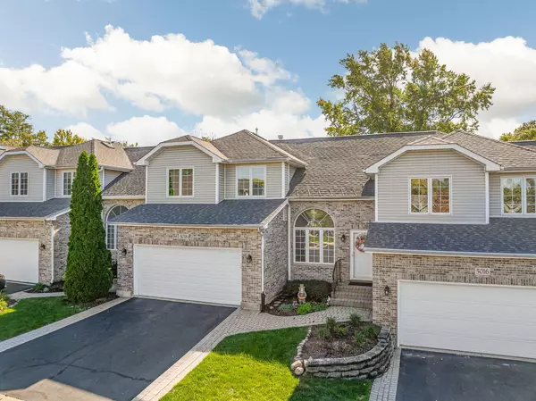 Lisle, IL 60532,5018 VERNON PARK PL