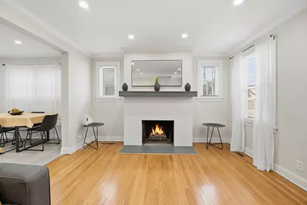 Evergreen Park, IL 60805,3043 W 96th PL