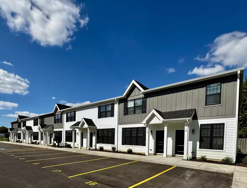 1432 Naperville Wheaton RD #114, Naperville, IL 60540