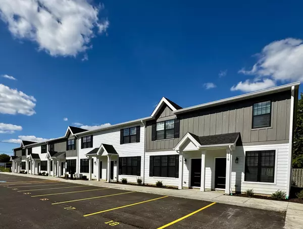 1432 Naperville Wheaton RD #114, Naperville, IL 60540