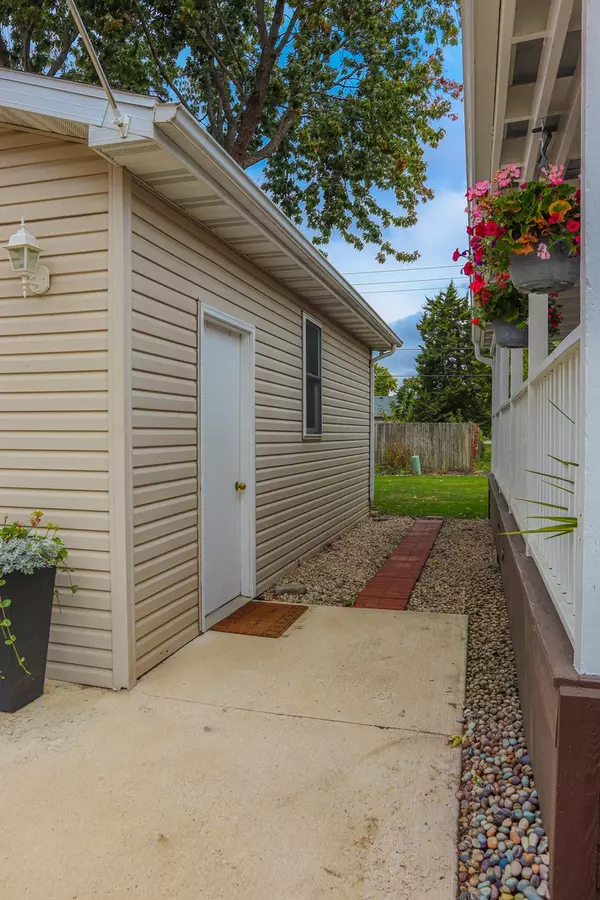 Sandwich, IL 60548,2 Countryside Estates DR