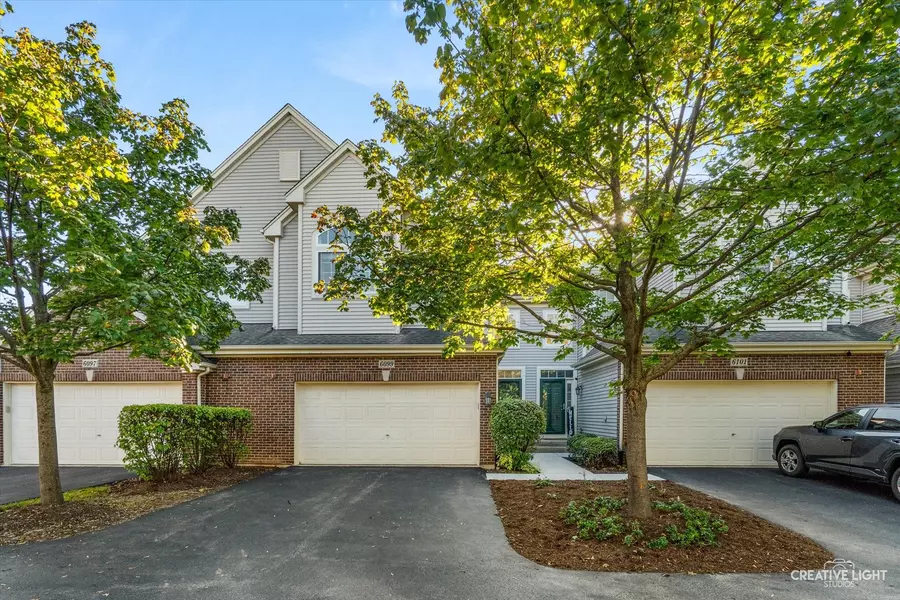 6099 Canterbury LN #6099, Hoffman Estates, IL 60192