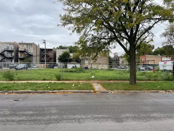 Chicago, IL 60612,1102-1108 S Albany AVE