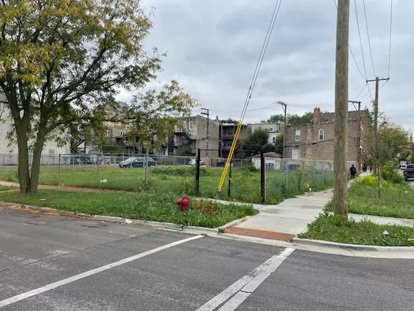 Chicago, IL 60612,1102-1108 S Albany AVE
