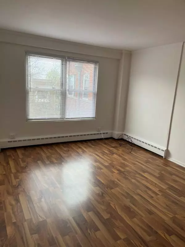 Chicago, IL 60625,2610 W Berwyn AVE #512